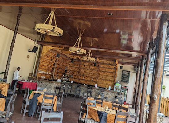 burundi/moso/bar/le-baron
