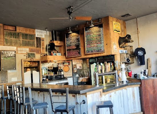 california/yosemite/bar/the-alley