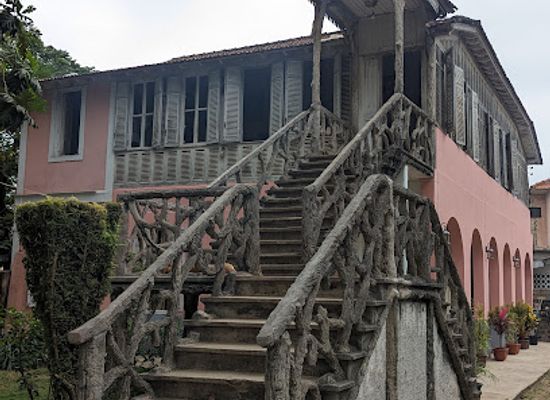 sao-tome-and-principe/guadalupe/bar/xquizeat