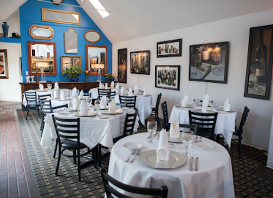 missouri/southeast-missouri/bar/celebrations-restaurant-bar