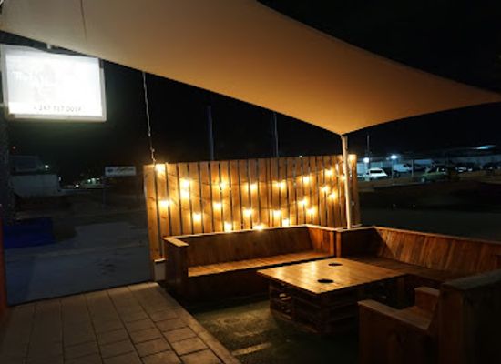aruba/oranjestad/bar/the-wine-room