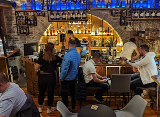 albania/southern-albania/bar/hangover-cocktail-bar