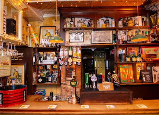 ireland/county-clare/bar/nora-culligans