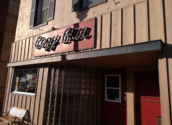 wisconsin/eastern-ridges-and-lowlands/bar/cozy-bar