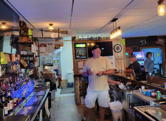 wisconsin/lake-superior-lowland/bar/the-thirsty-trout