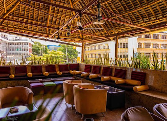 tanzania/dar-es-salaam/kivukoni/bar/holiday-inn-bar-one