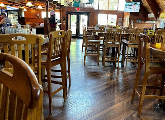 north-dakota/lake-metigoshe-state-park/bar/a-frame-bar-and-grill