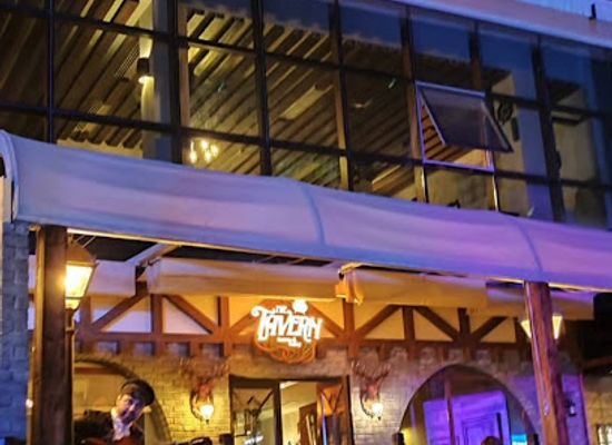 bahrain/muharraq/bar/the-tavern-eatery-and-hobbies