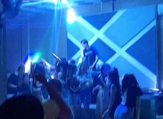 indonesia/west-kalimantan/bar/no-limit-bar-lounge-ktv