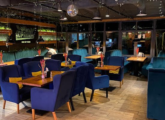 ukraine/sevastopol/bar/oranzhereya