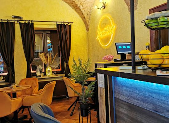 slovakia/presov-region/bar/l-aperitivo-cafe-bar