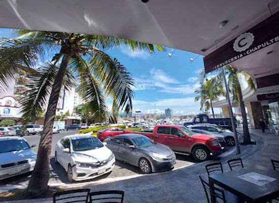 mexico/puerto-vallarta/marina-vallarta/bar/cerveceria-chapultepec