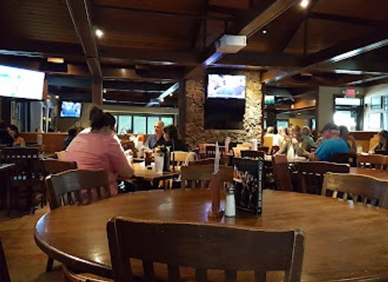 south-carolina/spartanburg/bar/hickory-tavern