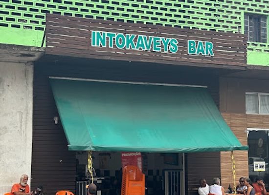 brazil/florianopolis/bar/intokaveys-bar