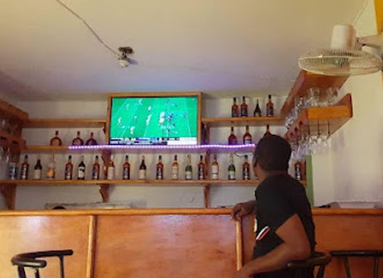 haiti/nord-ouest/bar/freedom-bar-resto