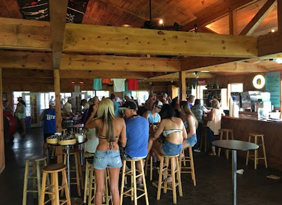 louisiana/lake-maurepas/bar/sun-buns-bar-and-grill