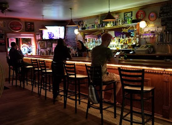 new-york/ithaca/bar/the-rhine-house