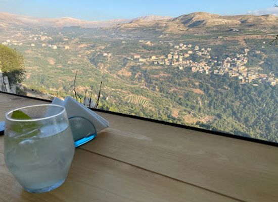 lebanon/bsharri/bar/la-casita-verano