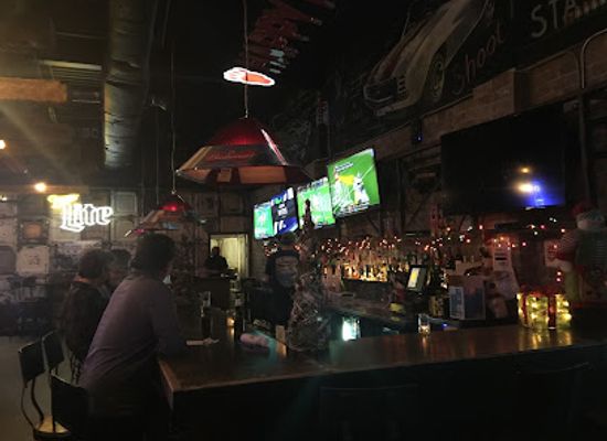 new-mexico/white-sands/bar/gasoline-ray-s-dive-bar