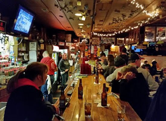 michigan/pere-marquette-state-forest/bar/oak-grove-tavern