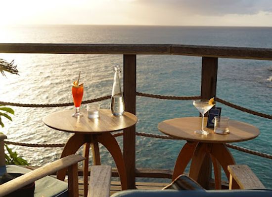 seychelles/bird-island/bar/ocean-view-bar