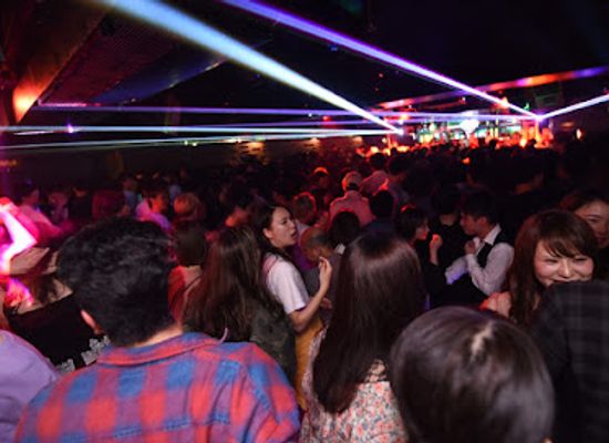 japan/owari/bar/club-sango
