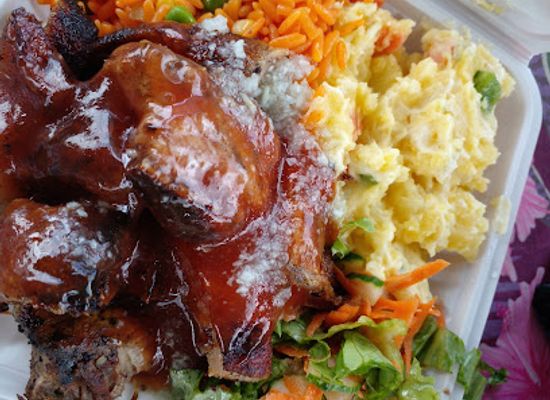 saint-lucia/marigot-bay/bar/vee-s-bar-grill