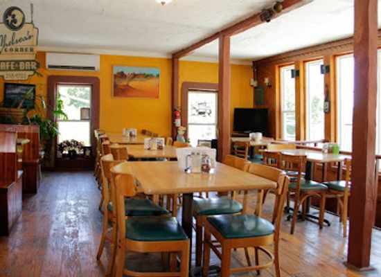 arkansas/ozark-mountains/bar/chelsea-s-corner-cafe