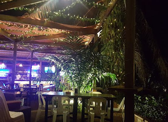 uganda/kampala/kololo/bar/otters-bar