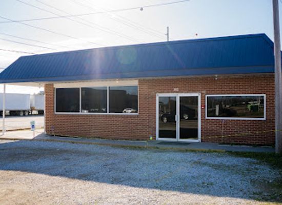 mississippi/tombigbee-national-forest/bar/blu-majik-restaurant-lounge