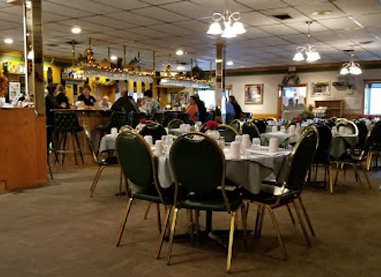 wisconsin/southwest-wisconsin/bar/country-heights-supper-club
