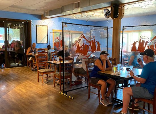 montana/the-glacier-country/bar/backslope-brewing