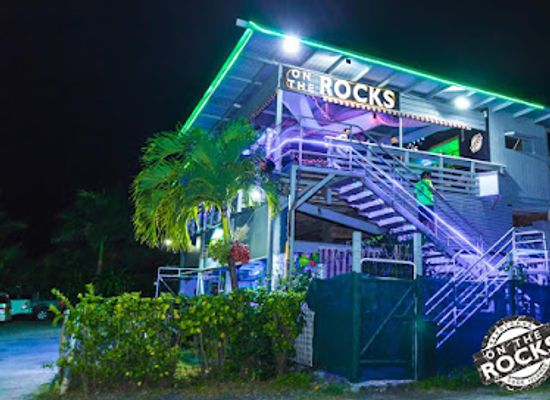 cook-islands/rarotonga/bar/on-the-rocks-otr-bar