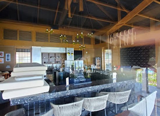 dominica/cabrits-national-park/bar/rumfire-bar