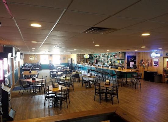 north-dakota/turtle-mountains/bar/lt-s-dockside-bar-grill