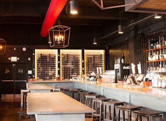 south-carolina/piedmont/bar/sip-whiskey-wine-bar