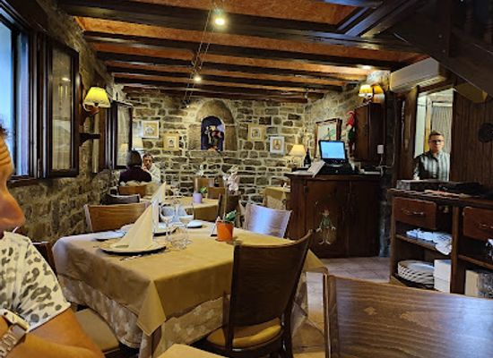 spain/ordesa-y-monte-perdido-national-park/bar/el-duende