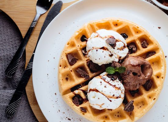botswana/palapye/bar/jasonette-belgian-waffles