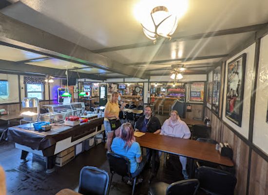 michigan/pere-marquette-state-forest/bar/the-hof-bar-grill
