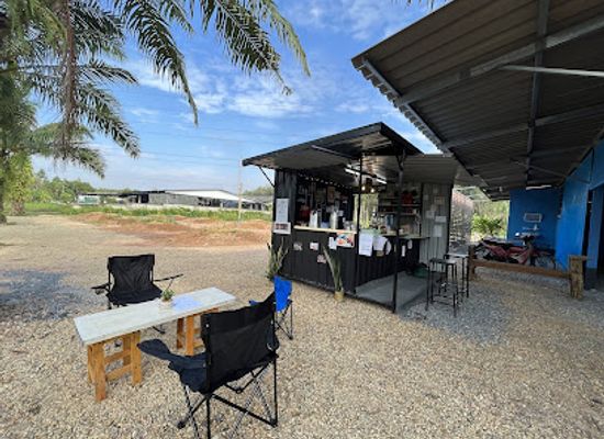 thailand/rayong/klaeng/bar/drink-or-not