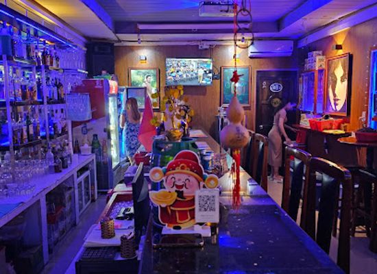 vietnam/vung-tau/front-beach/bar/the-office