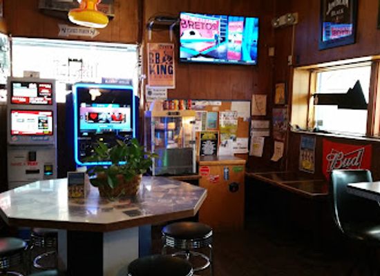 montana/the-beartooth-mountains/bar/chrome-bar