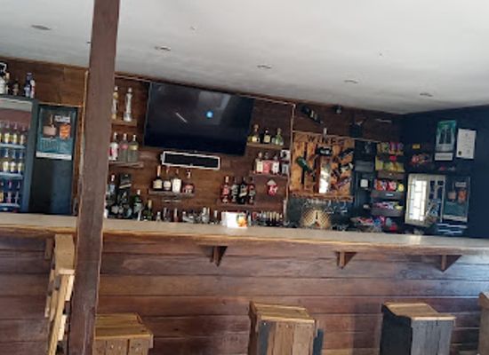 saint-vincent-and-the-grenadines/saint-george/bar/kendol-s-bar