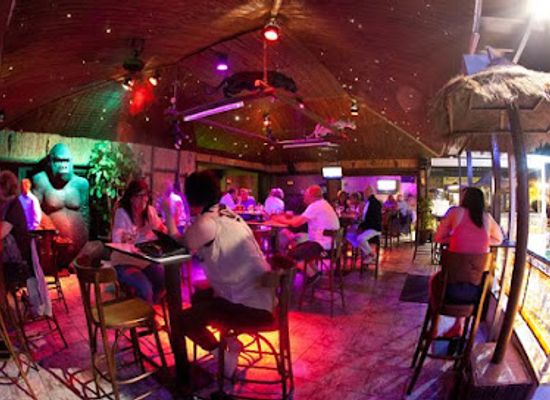 mali/dogon-country/bar/africando-bar-p-one