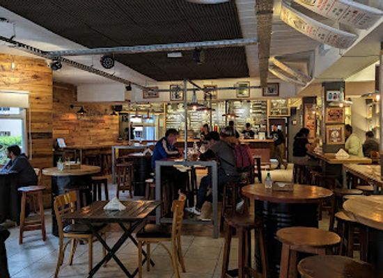 argentina/el-calafate/bar/la-zorra-taproom