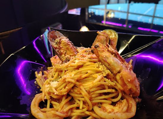 malaysia/sandakan/bar/bullet-point-bistro