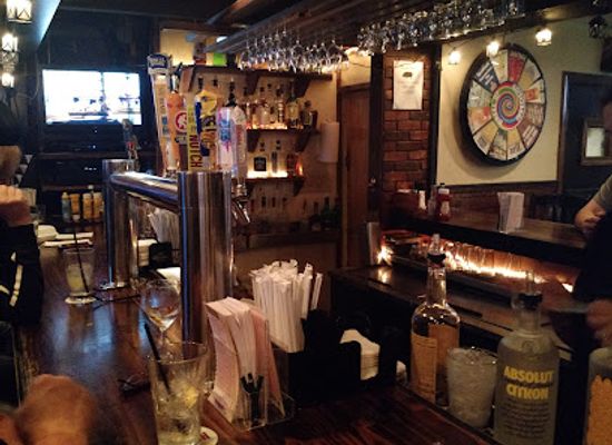 massachusetts/salem/bar/tin-whistle