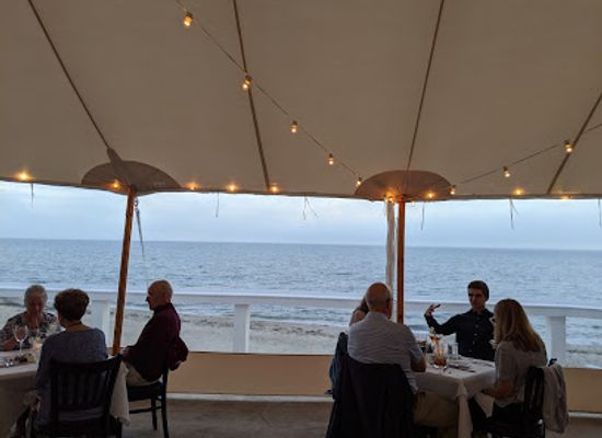massachusetts/cape-cod/bar/twenty-eight-club