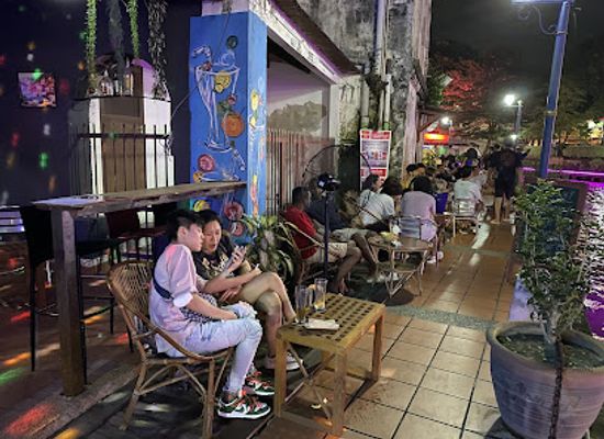 malaysia/malacca/bandar-hilir/bar/the-paradise-cafe