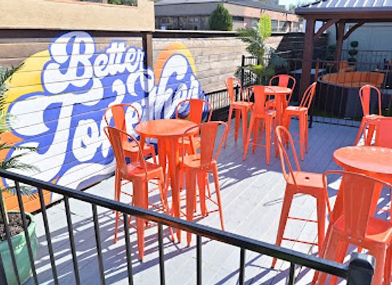 louisiana/north-louisiana/bar/uptown-bar-lounge